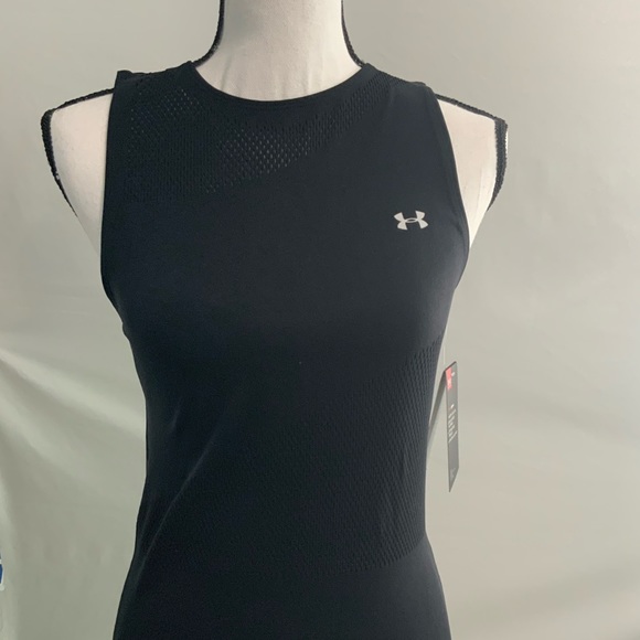 Under Armour Heat Gear Fitted Tank Size Medium NWT - Picture 4 of 8